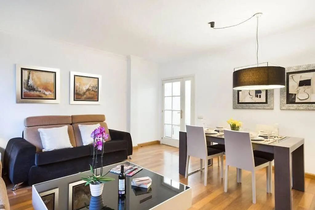 Apartamento Central And Elegant 4 Bedroom By Placa Catalunya Barcelona